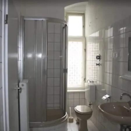 سيتي هوتل غوتلاند 2*