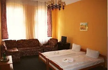 سيتي هوتل غوتلاند 2*