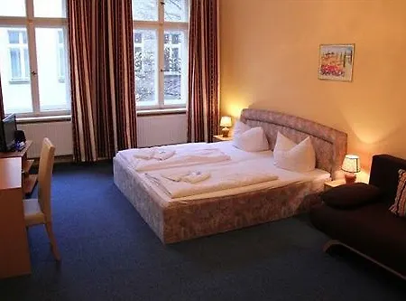 Gotland Hotel 2*